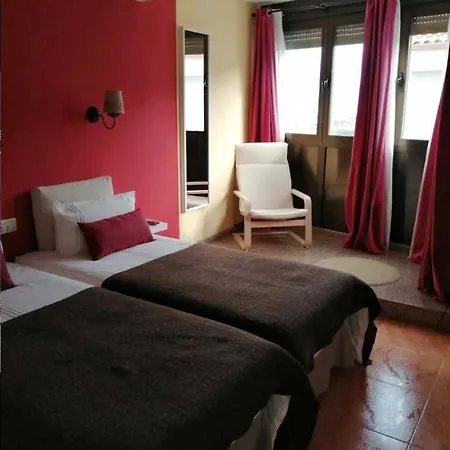 Guest house Club Del Mar Cayon